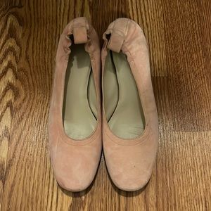 Everlane light pink suede day heels.